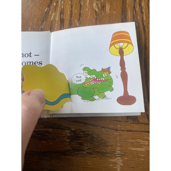 Spots Birthday Party Hardcover Childrens Book By Eric Hill 1982 Edition - Picture 5 of 5